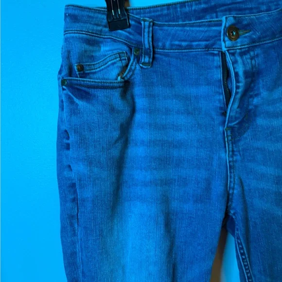 Matilda Jane Women's Blue Jeans - Picture 10 of 12